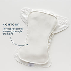 Esembly moisture-wicking fleece keeps skin dry and comfy.