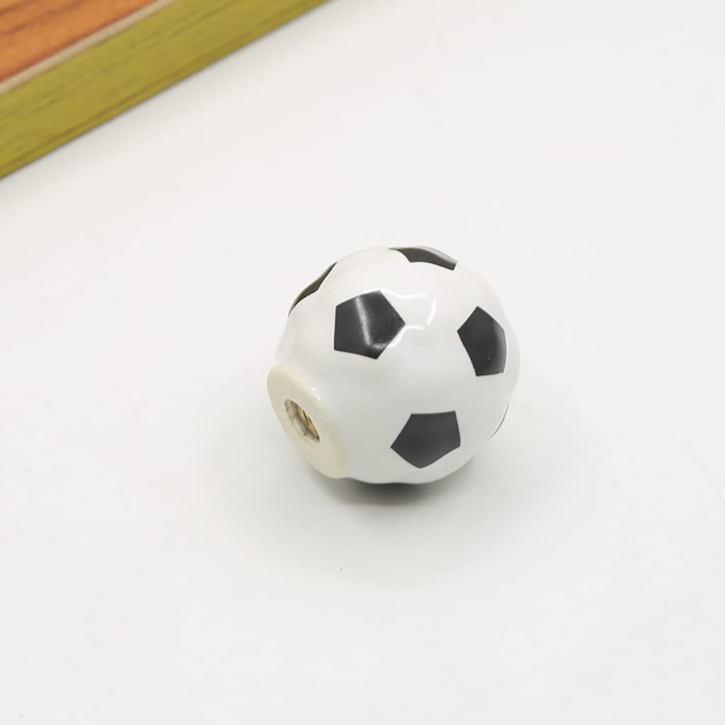 ESreake sports-theme knob perfect for dressers and wardrobes.