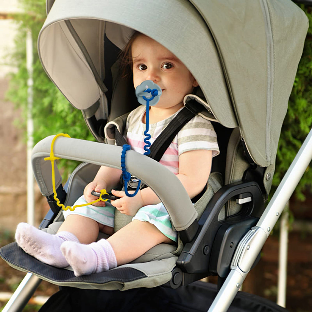ETETOO stroller toy strap attachment secures toys on car seats and high chairs.