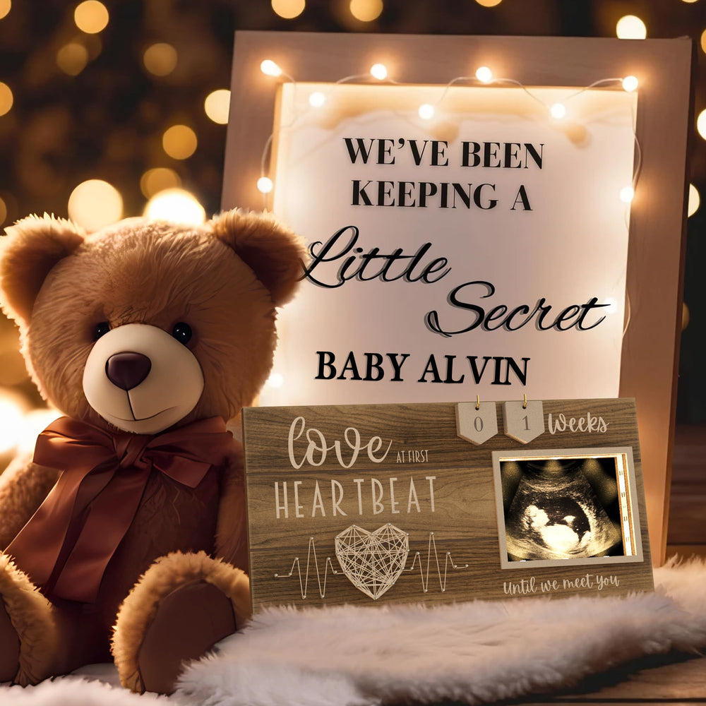 EURSET pregnancy gift idea for gender reveals and baby showers.