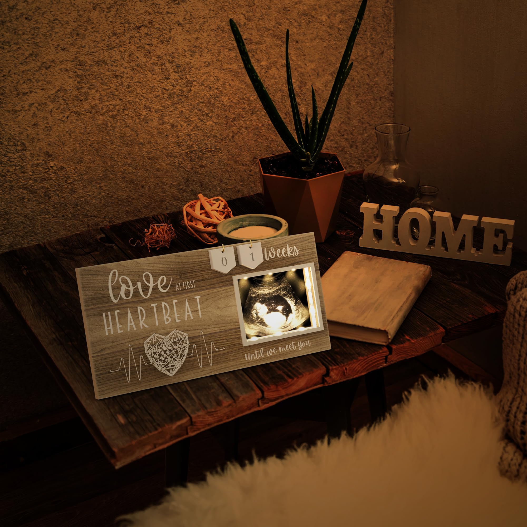 EURSET premium MDF wood frame with glass cover preserves ultrasound memories.