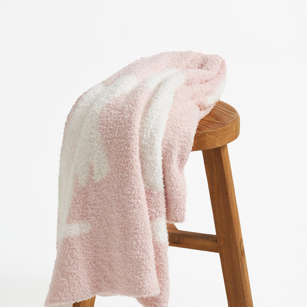 Evergracehome crystal pink blanket adds soft color to the nursery