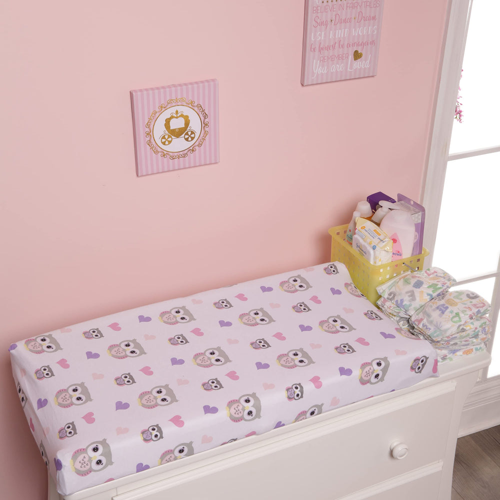 EVERYDAY KIDS gray stars changing pad cover, durable and tidy during diaper changes.