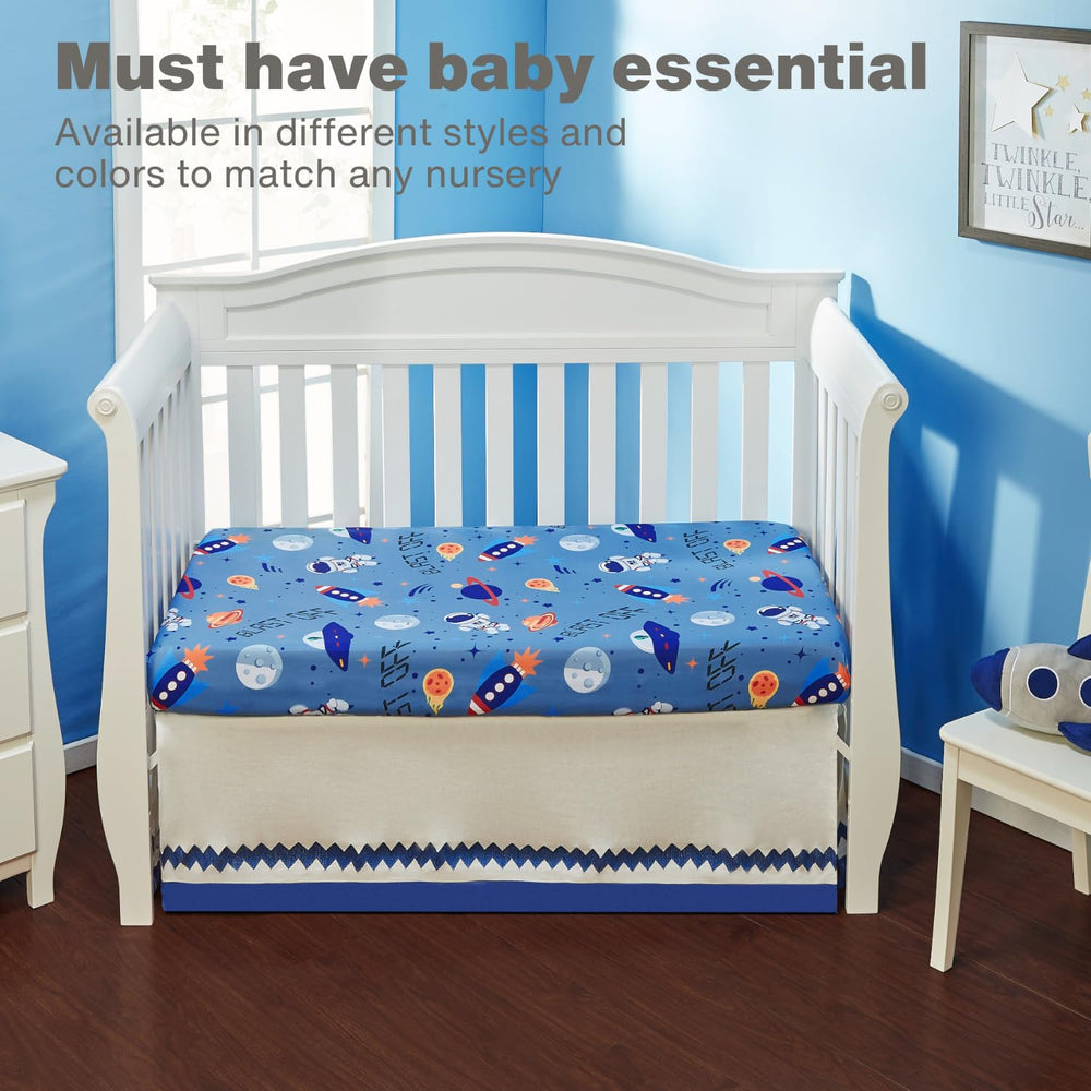 EVERYDAY KIDS crib mattress fit demonstrates snug elastic and safe 8-inch pockets.