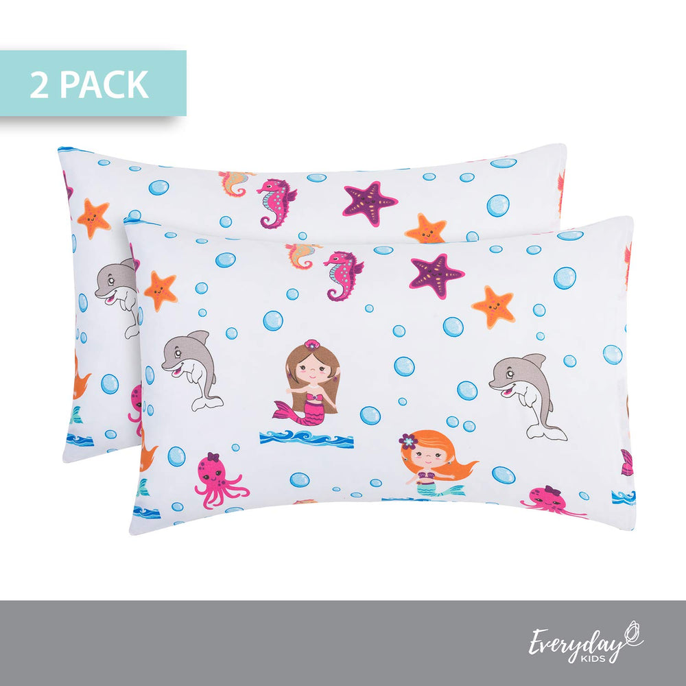 Everyday Kids Easy-Care pillowcase, machine washable and quick-drying for busy families.
