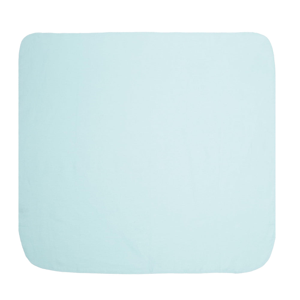 EVERYDAY KIDS solid blue blanket provides versatile coverage for newborns