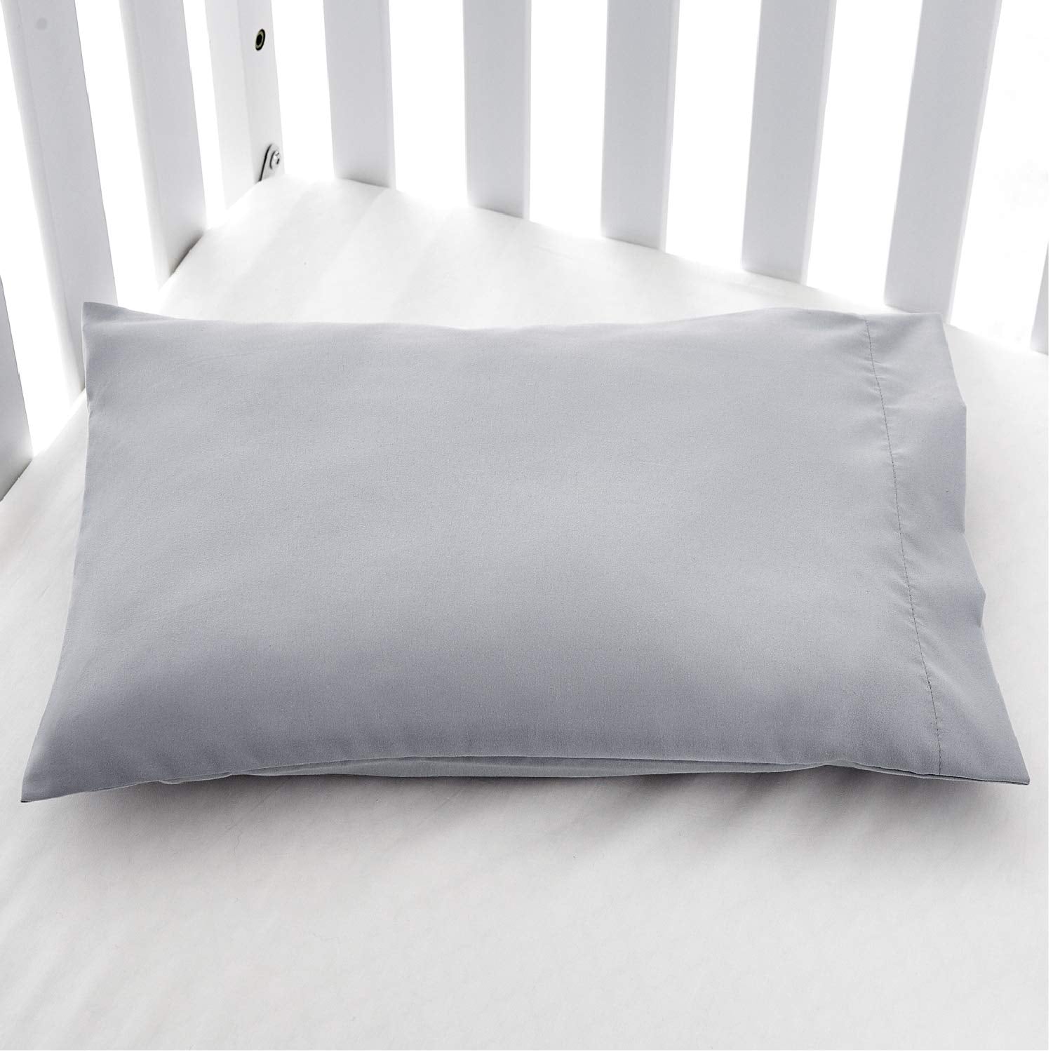 EXQ Home pillowcase fabric close-up, breathable and comfortable.