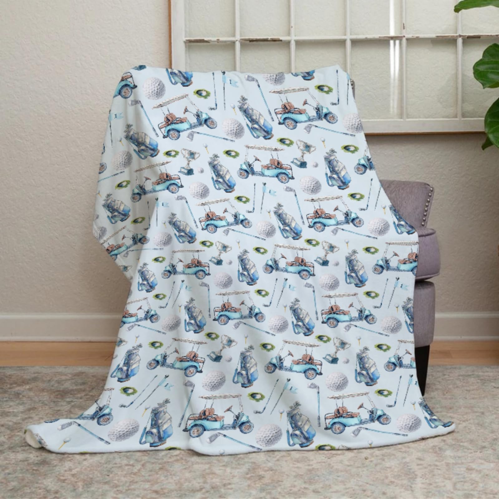 EyMzcod lightweight fleece blanket offers warmth without bulk.