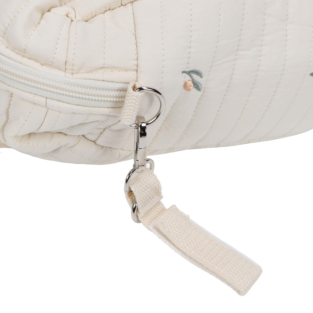 Fafeicy olive storage bag on stroller, reusable travel companion.