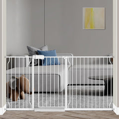 Fairy Baby Extra Wide Gate swing door close-up with easy one-handed use