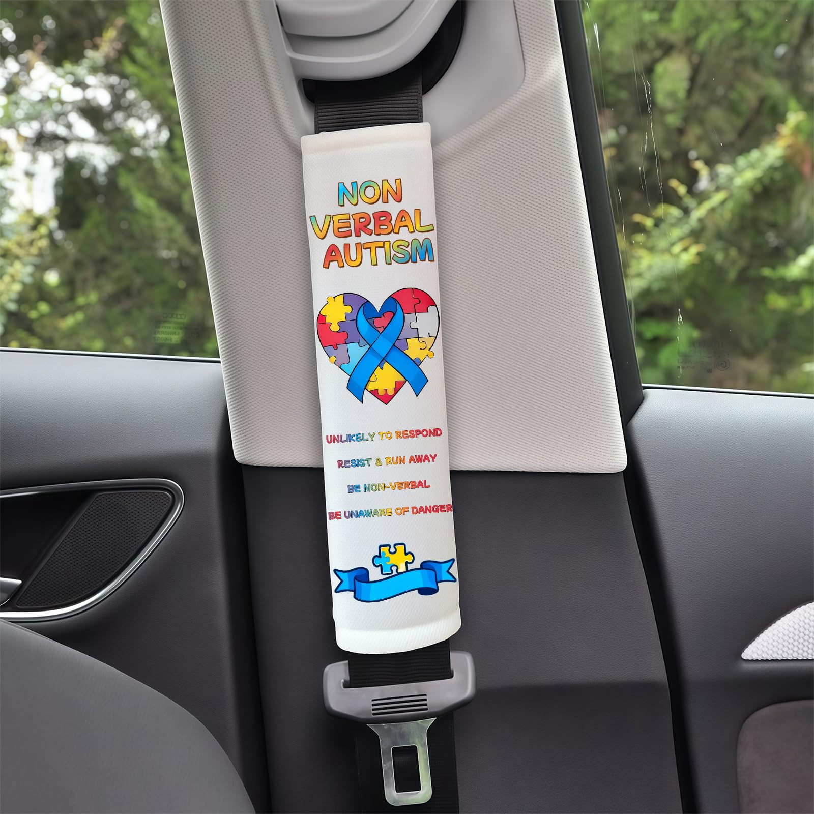 FAMCHAINS belt cover offers quick-view details for first responders in emergencies