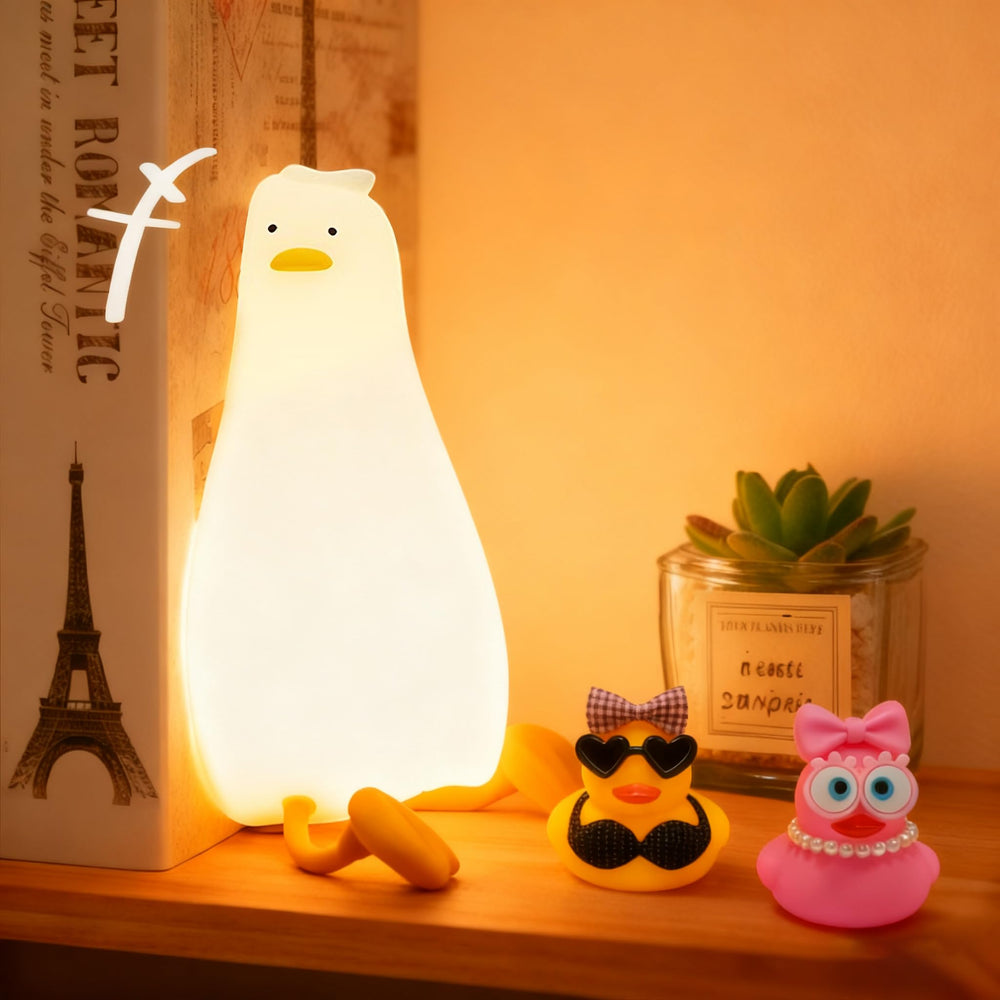 FAMIDUO BPA-free silicone nightlight is soft and child-friendly.