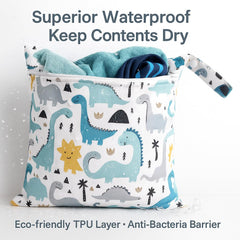 FANALALA wet/dry bag zipper closure close-up keeps contents secure during outings.