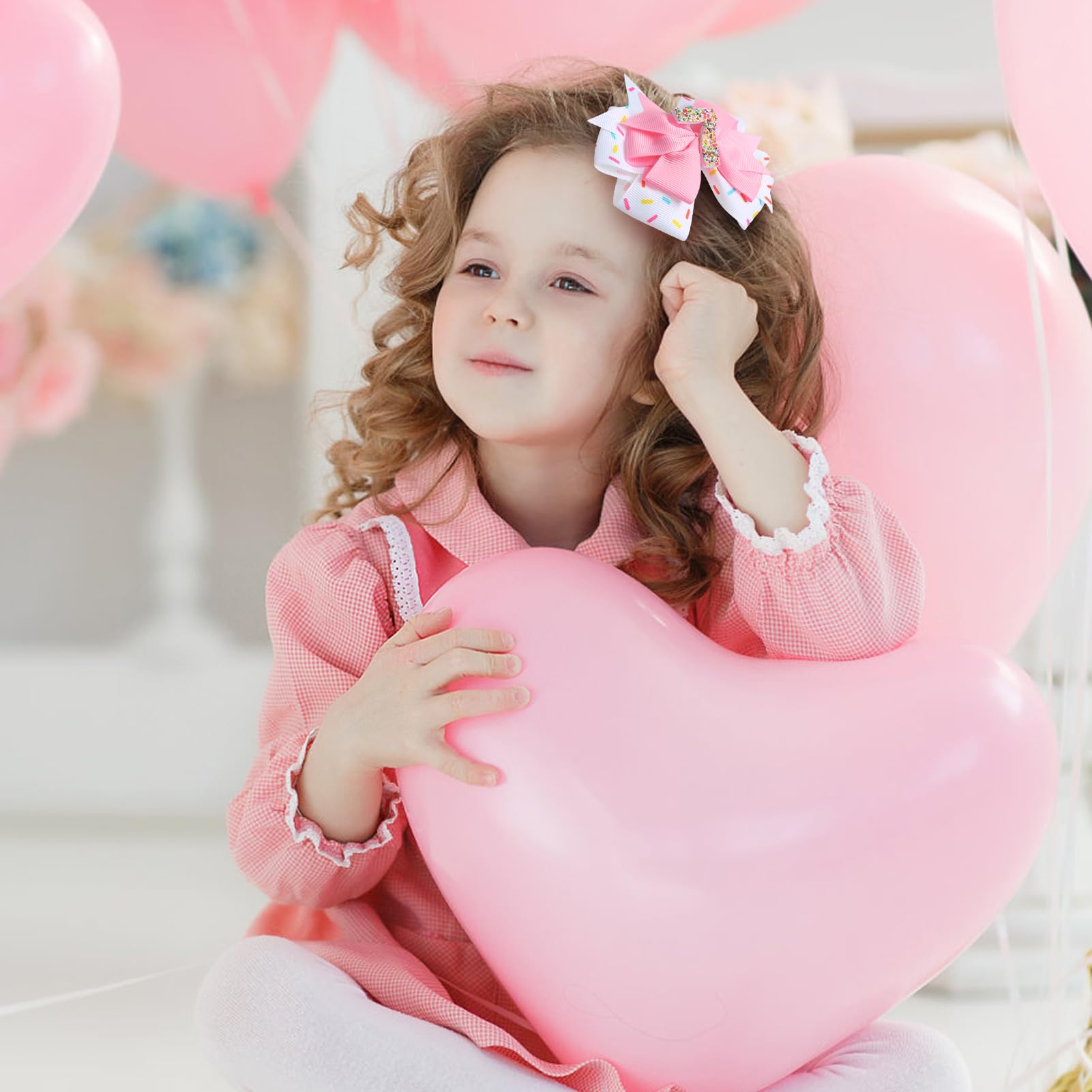 Fancheer baby sprinkle decor bow set elevates celebration styling.