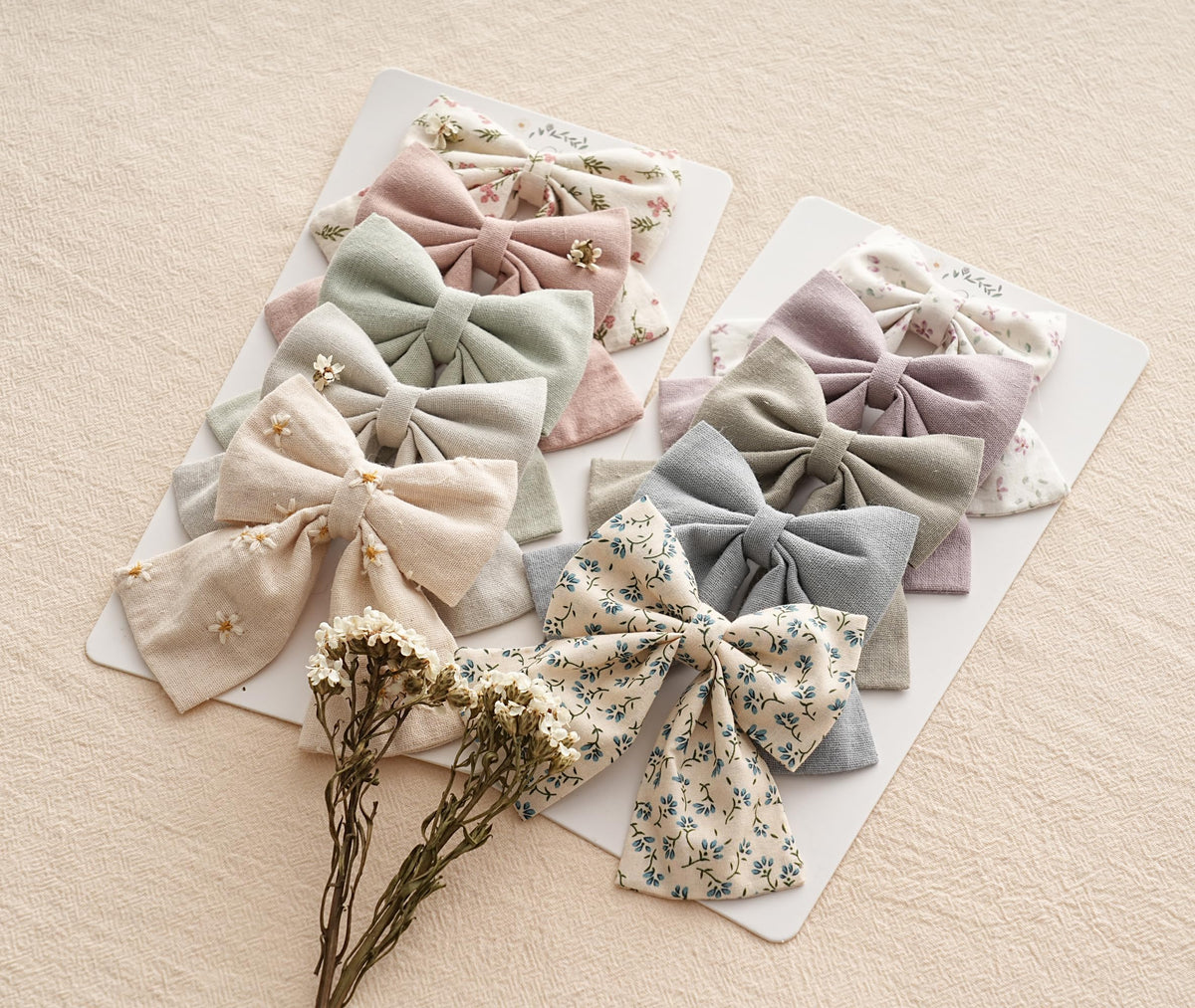 Fancy Clouds 10-piece bow set with clips for quick daily styling and outfits