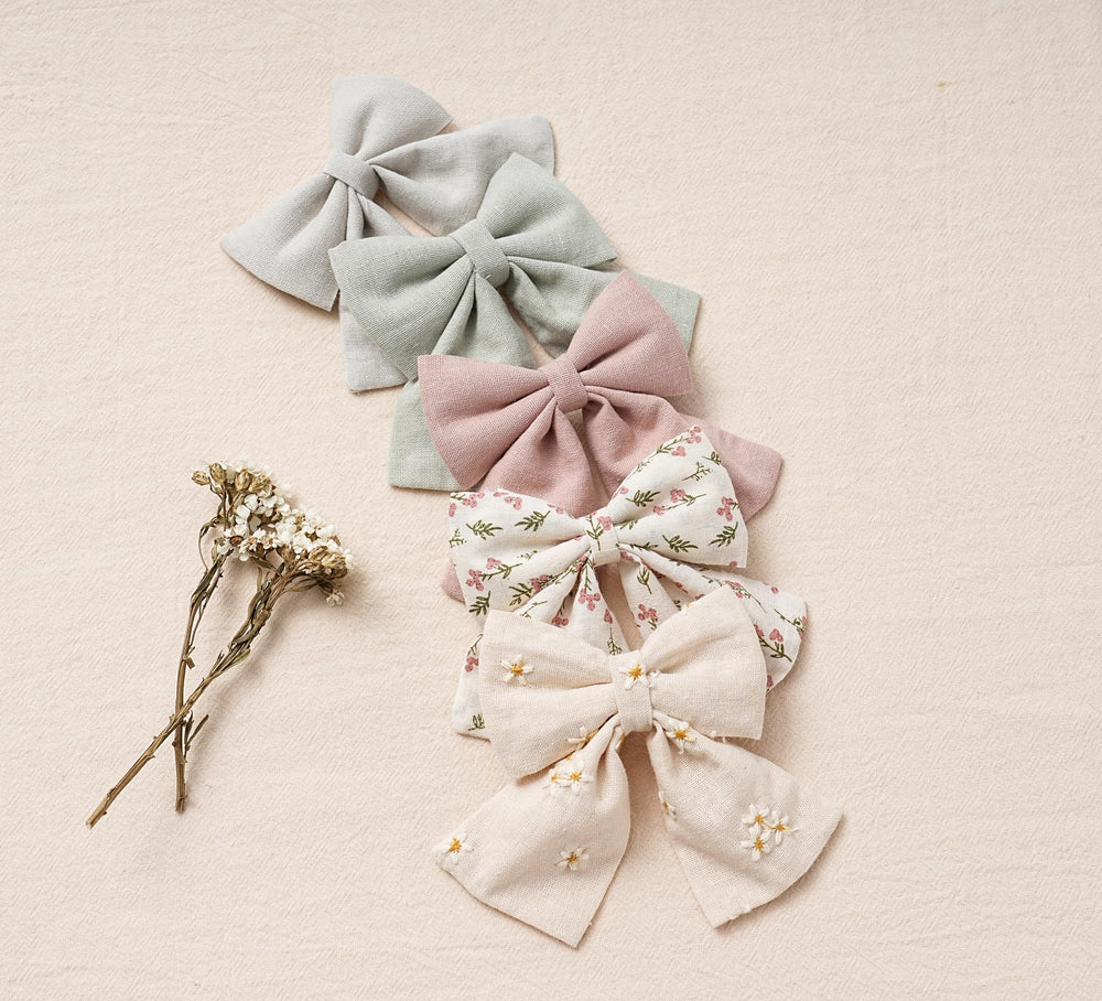 Care tips to reshape bows after shipping