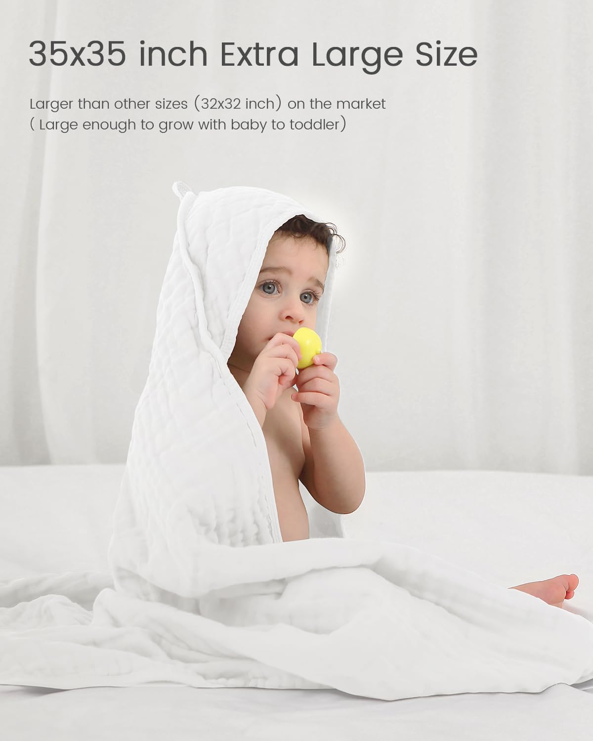 Faverdii hooded baby towel folded display highlighting compact storage and versatility