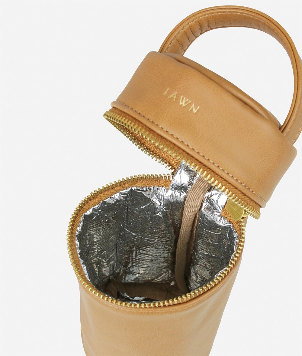 FAWN DESIGN Bottle Bag compact size suits daycare, travel, and everyday errands.