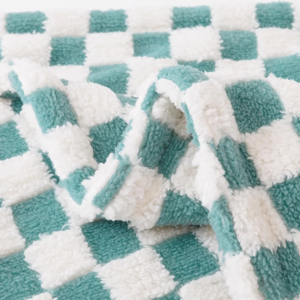 FIGEPO Checkered Baby Blanket complements nursery decor and fits crib or stroller use