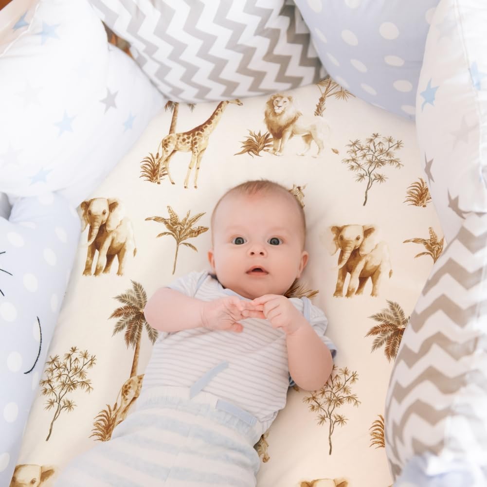 FIGEPO Elastic-fit nursery sheets stay secure on standard mattresses.