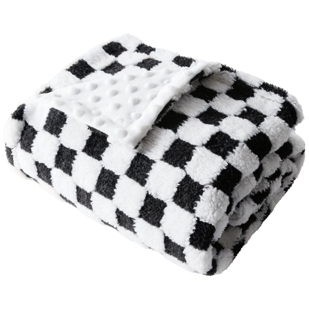 FIGEPO Soft Checkered Baby Blanket gift-ready box emphasizes a thoughtful baby shower gift.