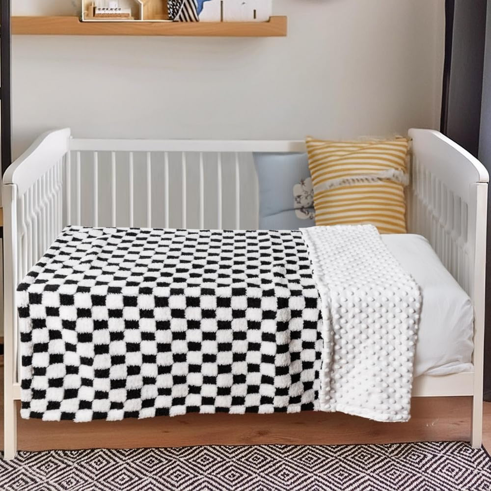 FIGEPO Soft Checkered Baby Blanket swaddle-ready option supports newborn comfort.