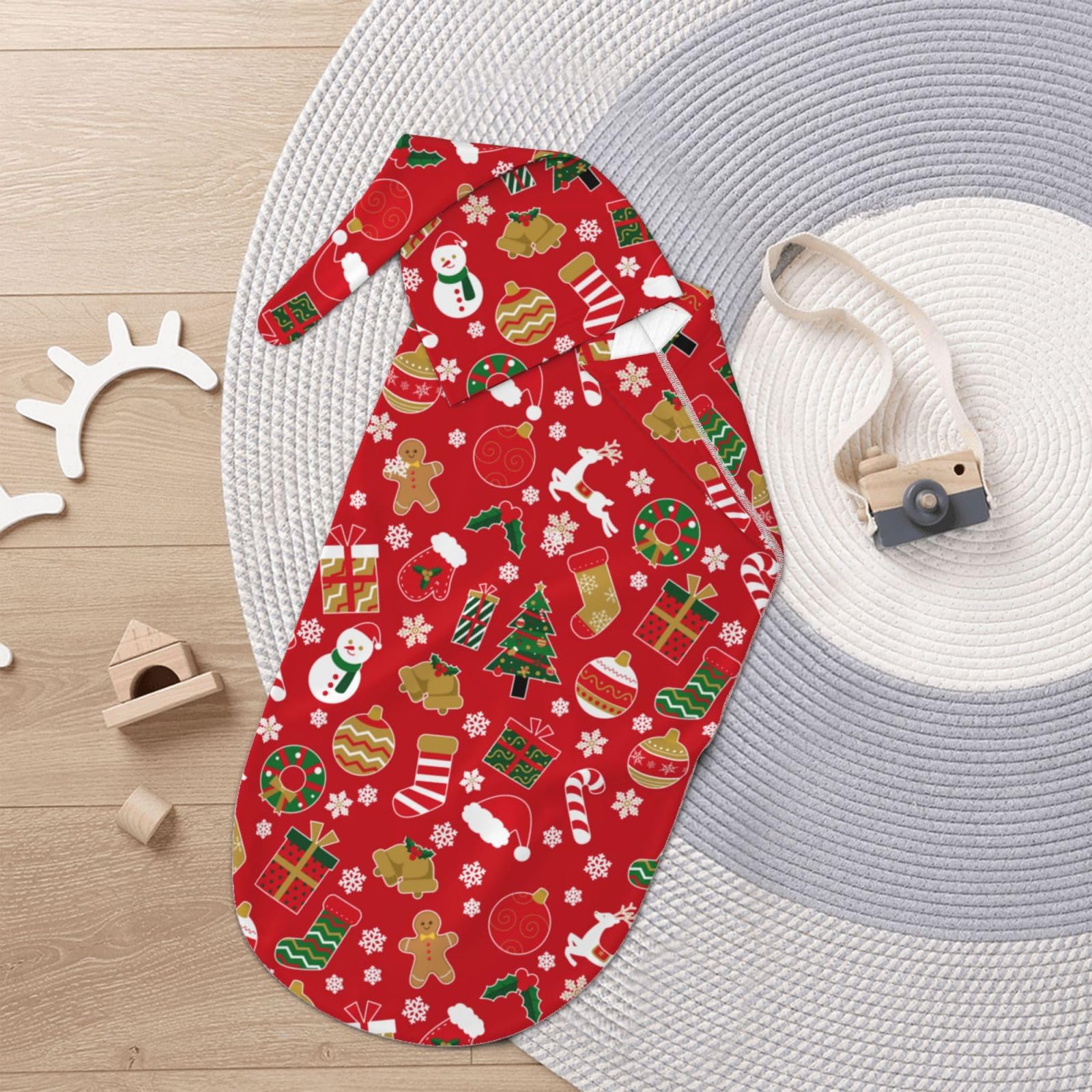 Figtihw baby shoot outfit with swaddle perfect for shoots.