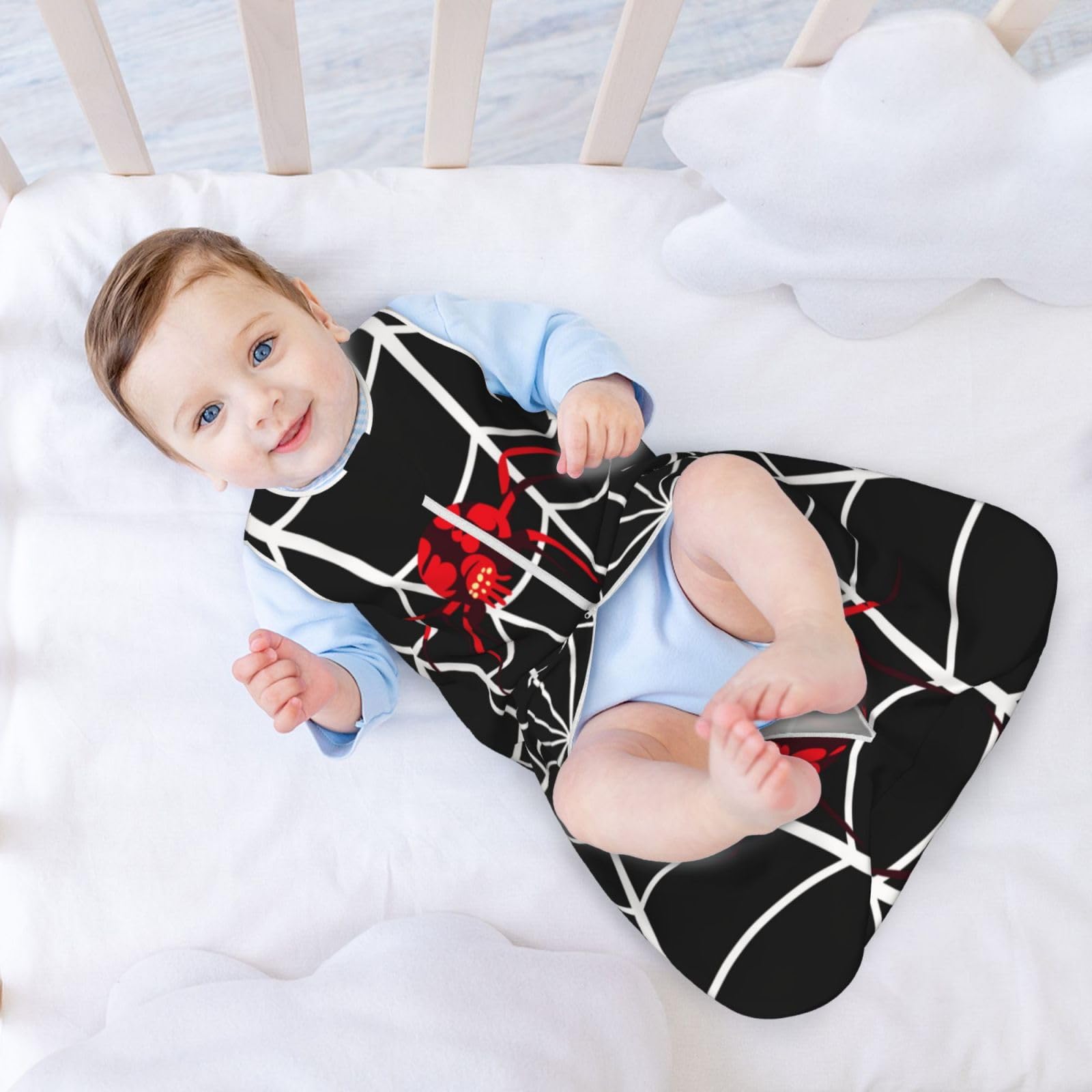 Figtihw two-way zipper blanket with protective covers for easy changes.