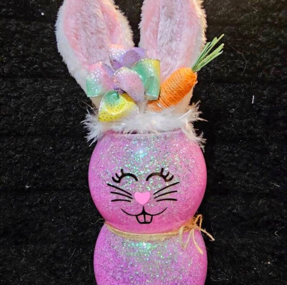 Finduat Easter bunny face classroom decal used as party decor.