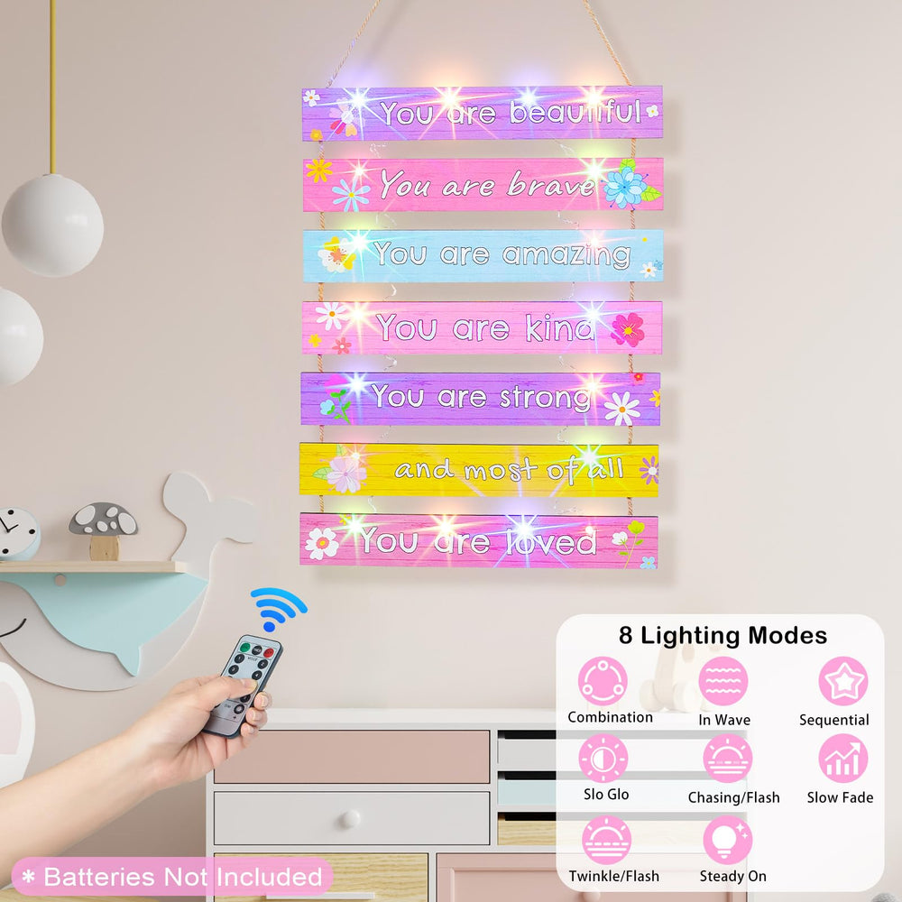 FIOBEE close-up print shows vivid colors and clear quotes that spark motivation.