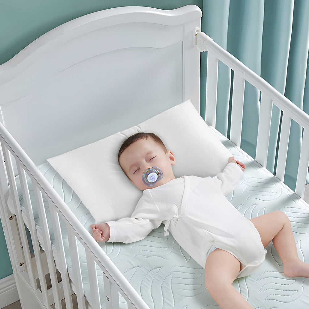 Fittia easy-care-fade-resist pillowcase remains vibrant after multiple washes.