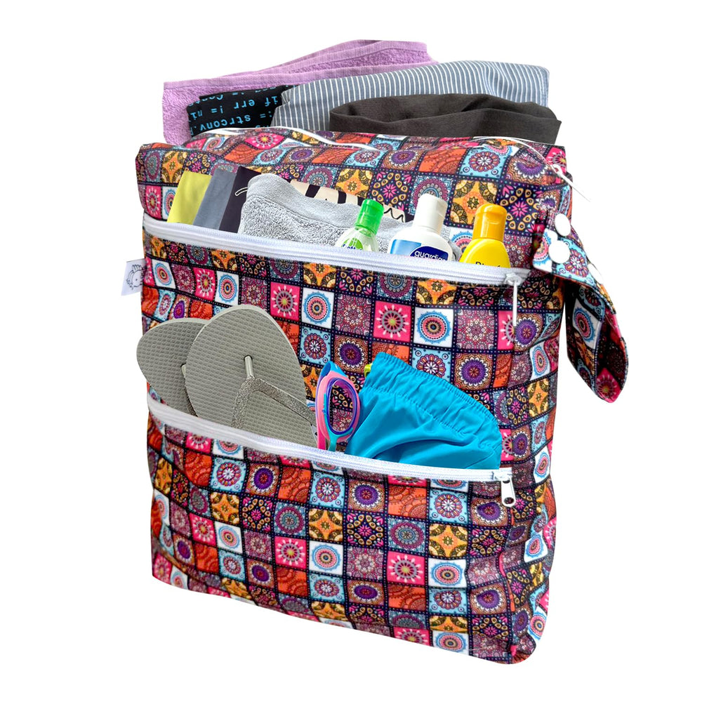 FLOCK THREE 3D wet bag shows large capacity for diapers and travel storage.