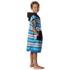 Flow Changing Poncho for Kids Laguna Blue pocket detail highlighting roomy pocket