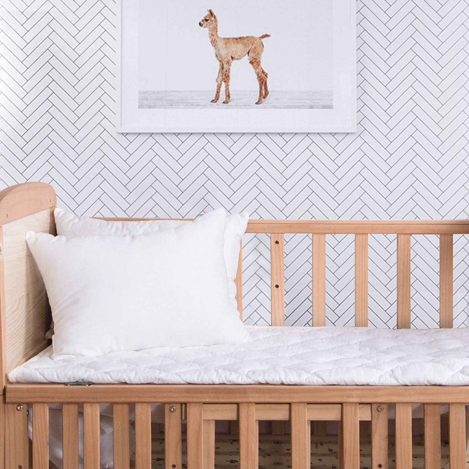 FLXXIE pillows air-drying to show simple maintenance and care