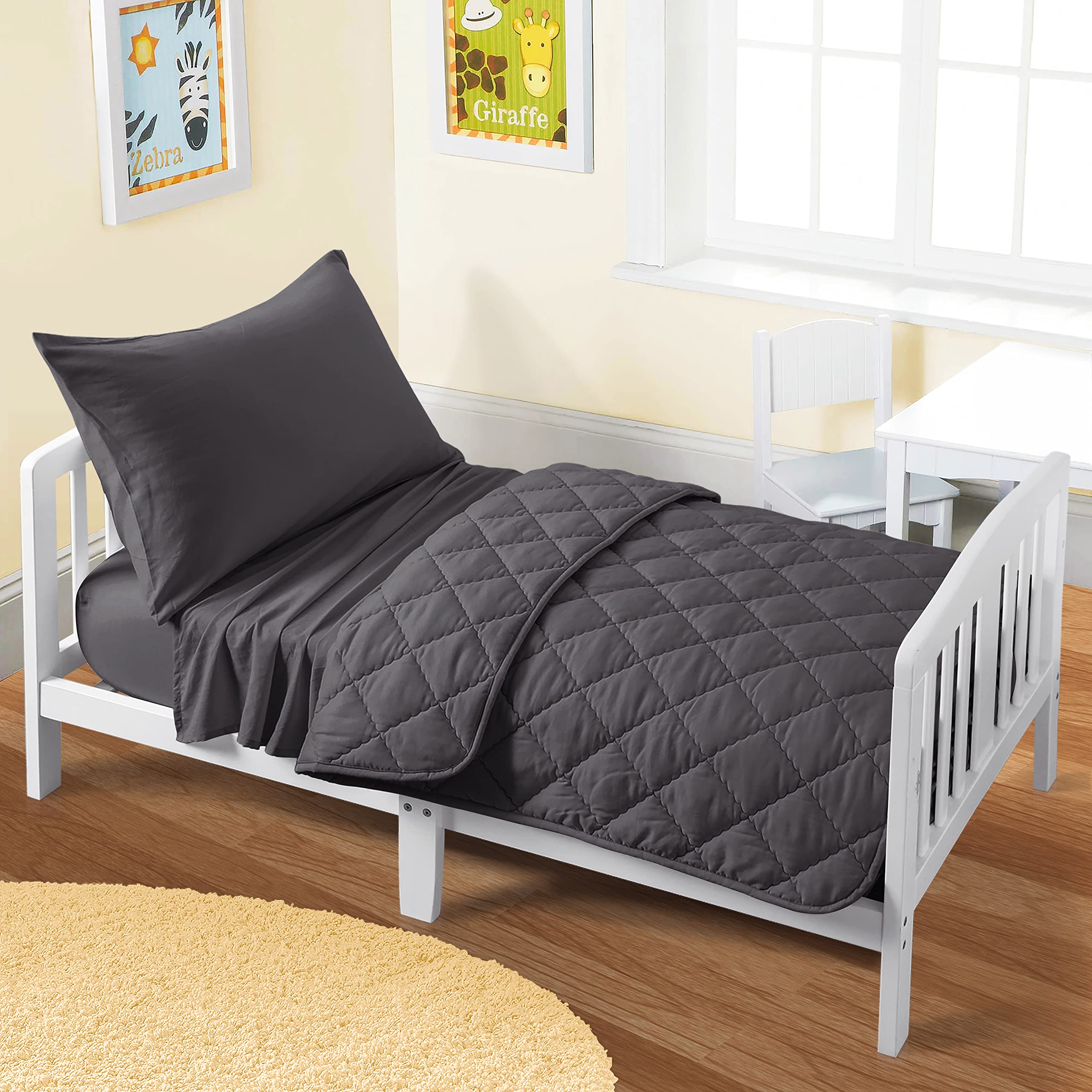 FLXXIE gift-ready toddler bedding ideal for birthdays or holidays.