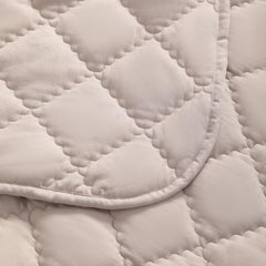 FLXXIE machine-washable microfiber outer shell keeps baby cozy on the go