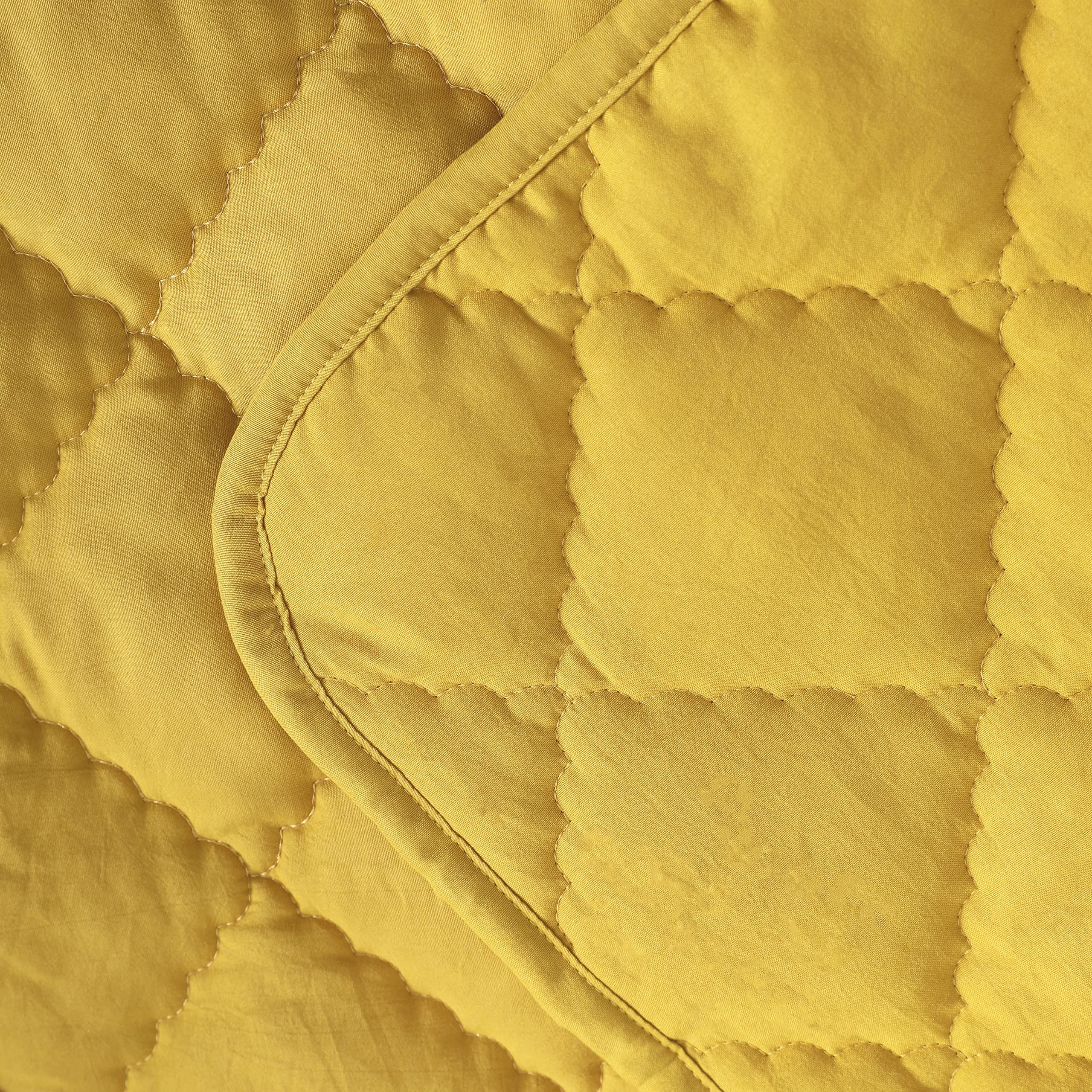 FLXXIE soft-touch texture enhances comfort and easy care