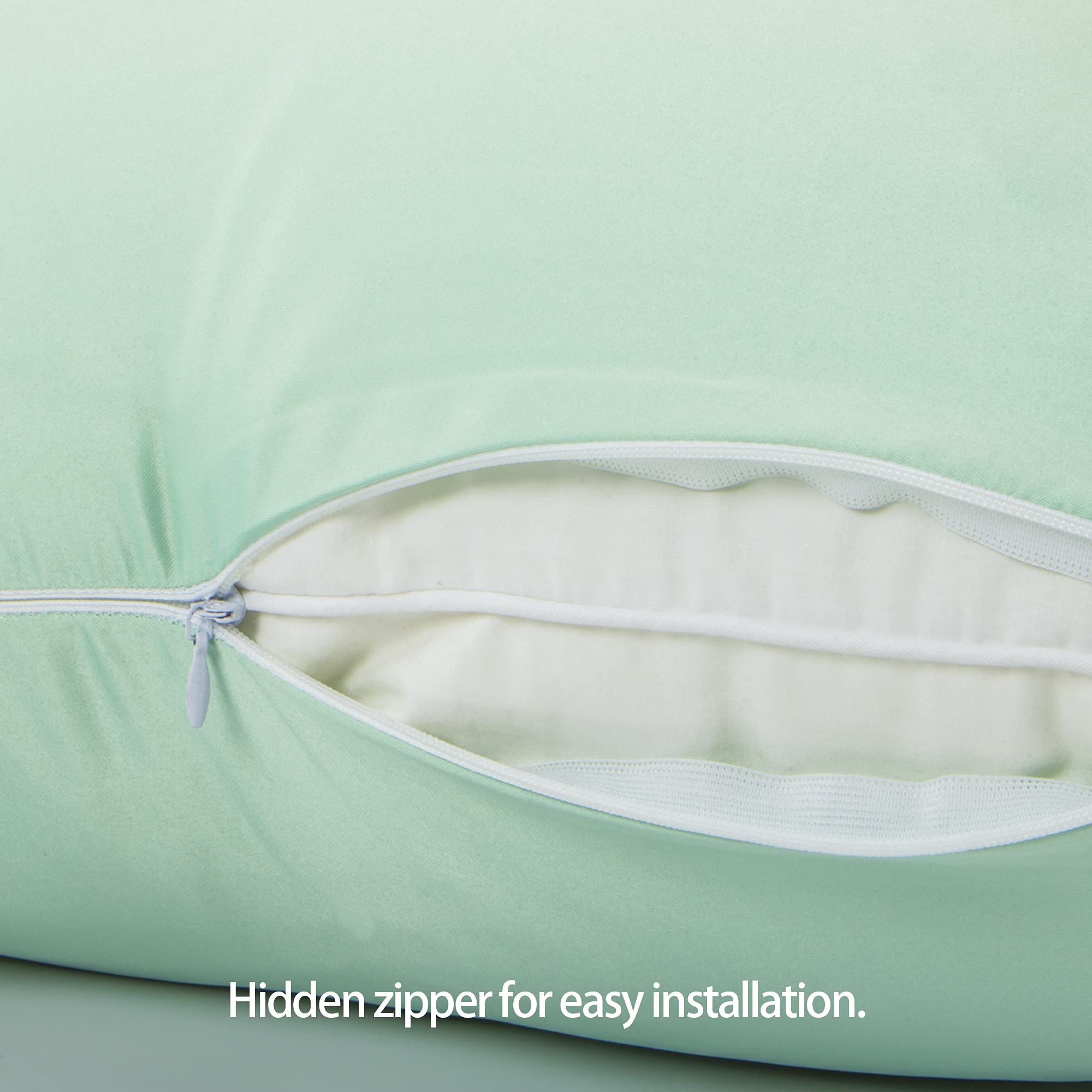 FLXXIE travel-ready fabric stays cool in summer and cozy in winter.