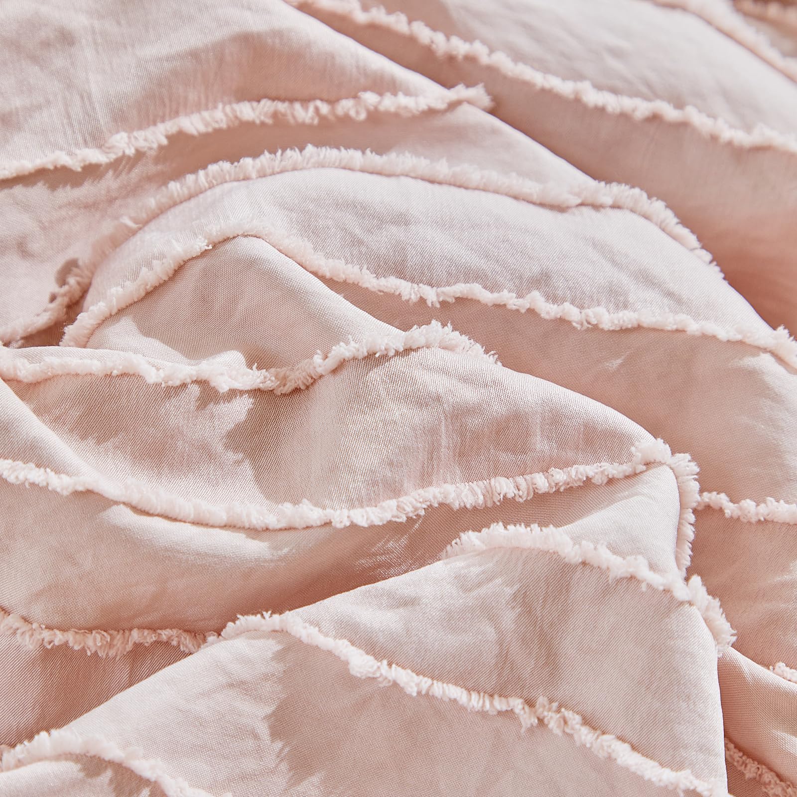 Flysheep jacquard tufted design detail enhances nursery decor.