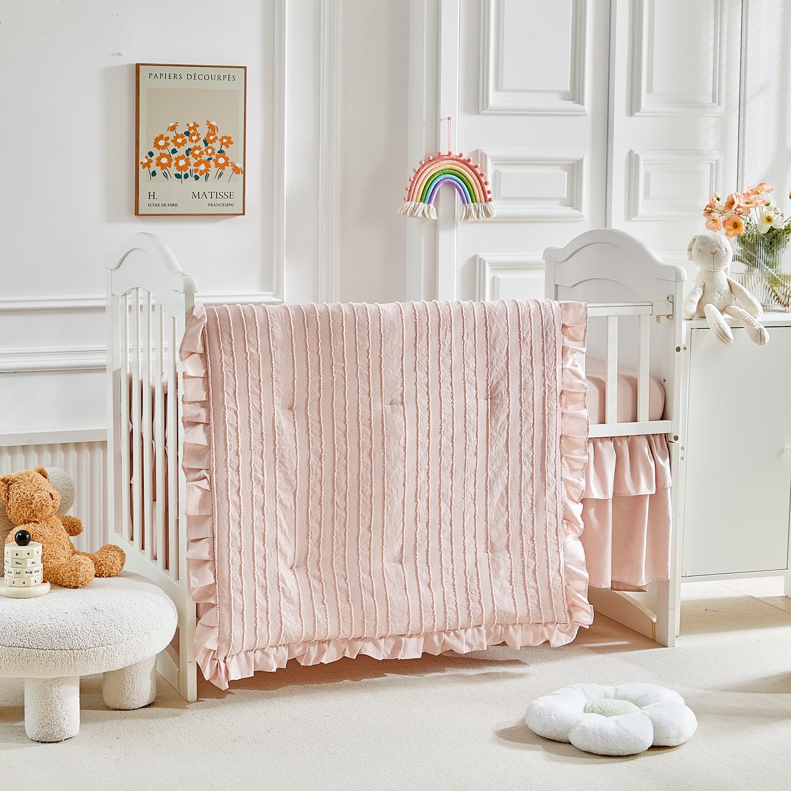 Flysheep pink comforter with tufted embroidery adding soft texture.