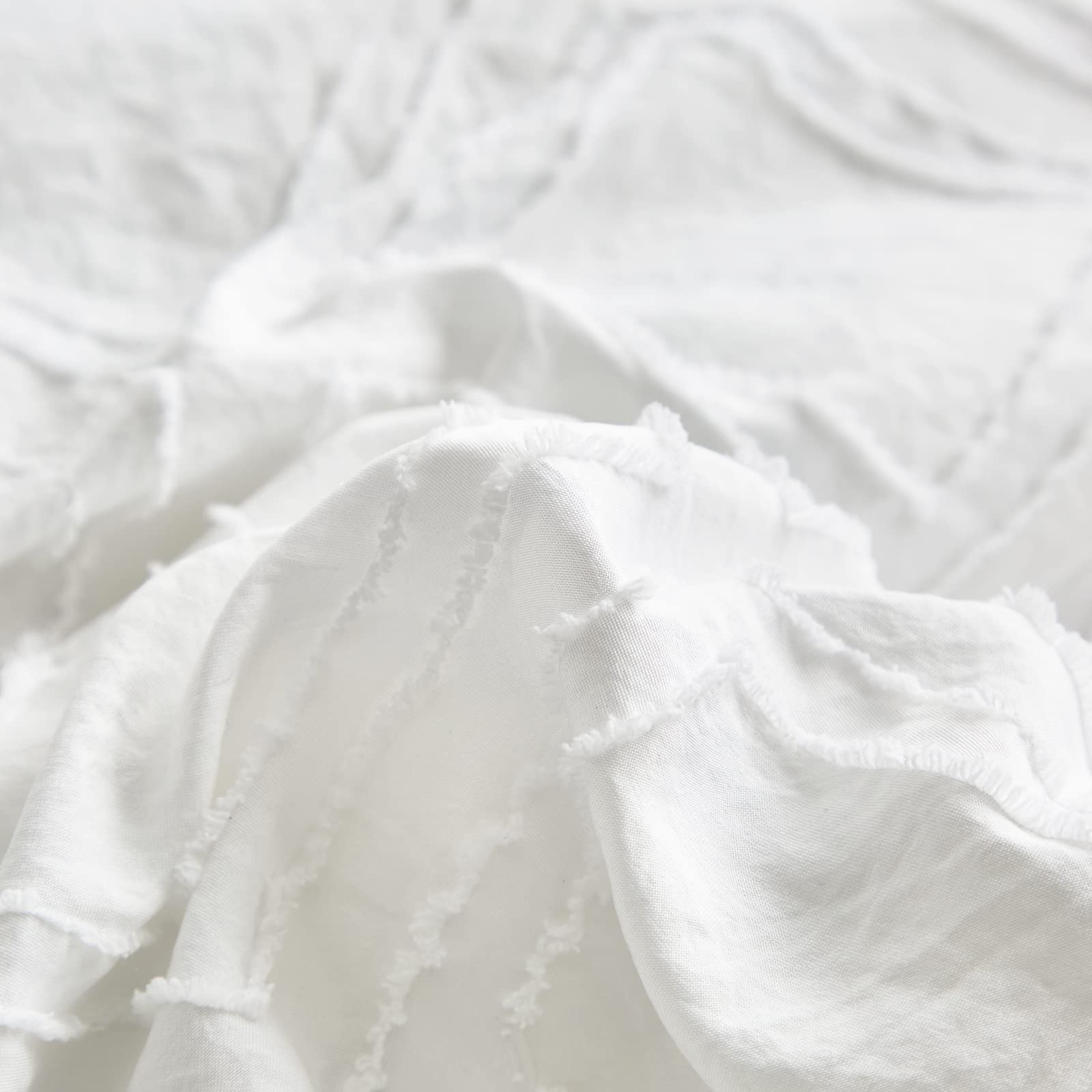 Flysheep fitted sheet in white provides snug toddler bed fit and easy changes