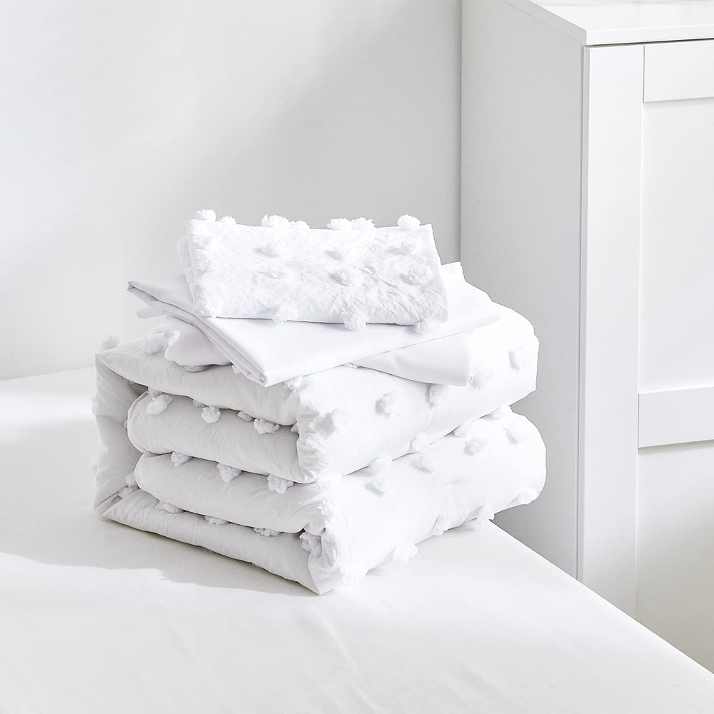 Flysheep white boho chic toddler set conveys soft stylish nursery vibe