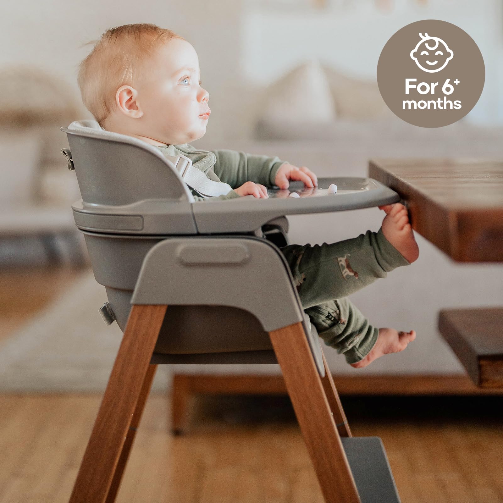 Fodoss family mealtime setup promotes safe, shared dining