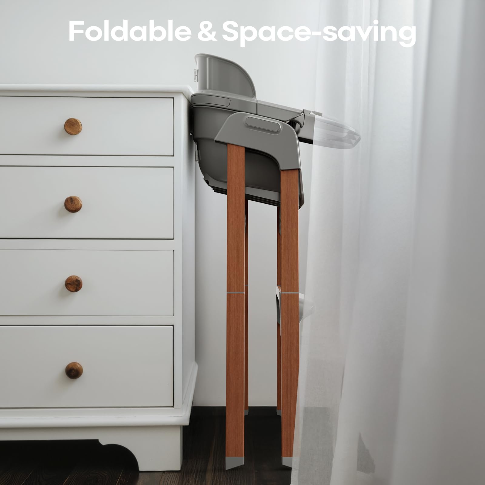 Fodoss foldable high chair saves space in small kitchens