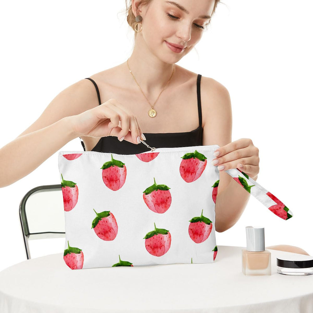 Fokongna Wet Bag travel makeup bag for on-the-go organization.