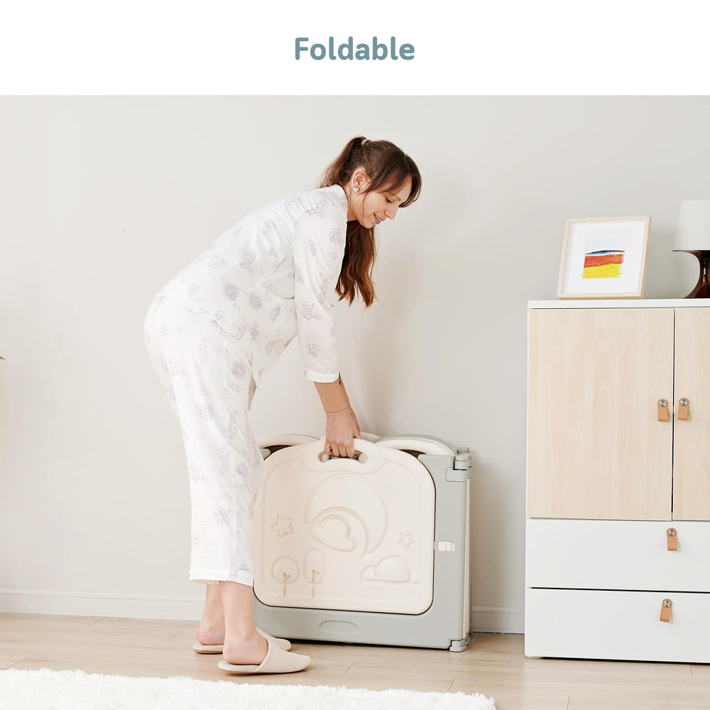 Fortella Cloud Castle removable panels allow flexible, customizable layouts.