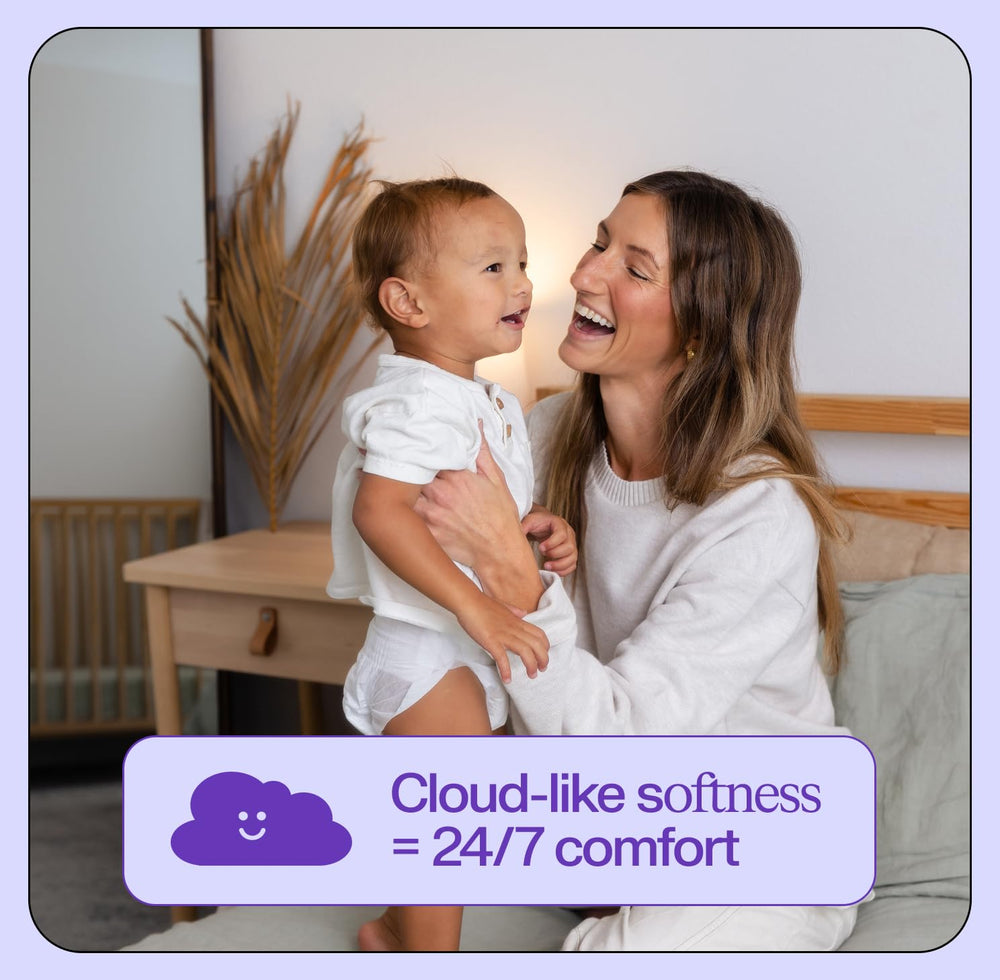 Freestyle BambooTek diapers in packaging showcasing toxin-free materials.