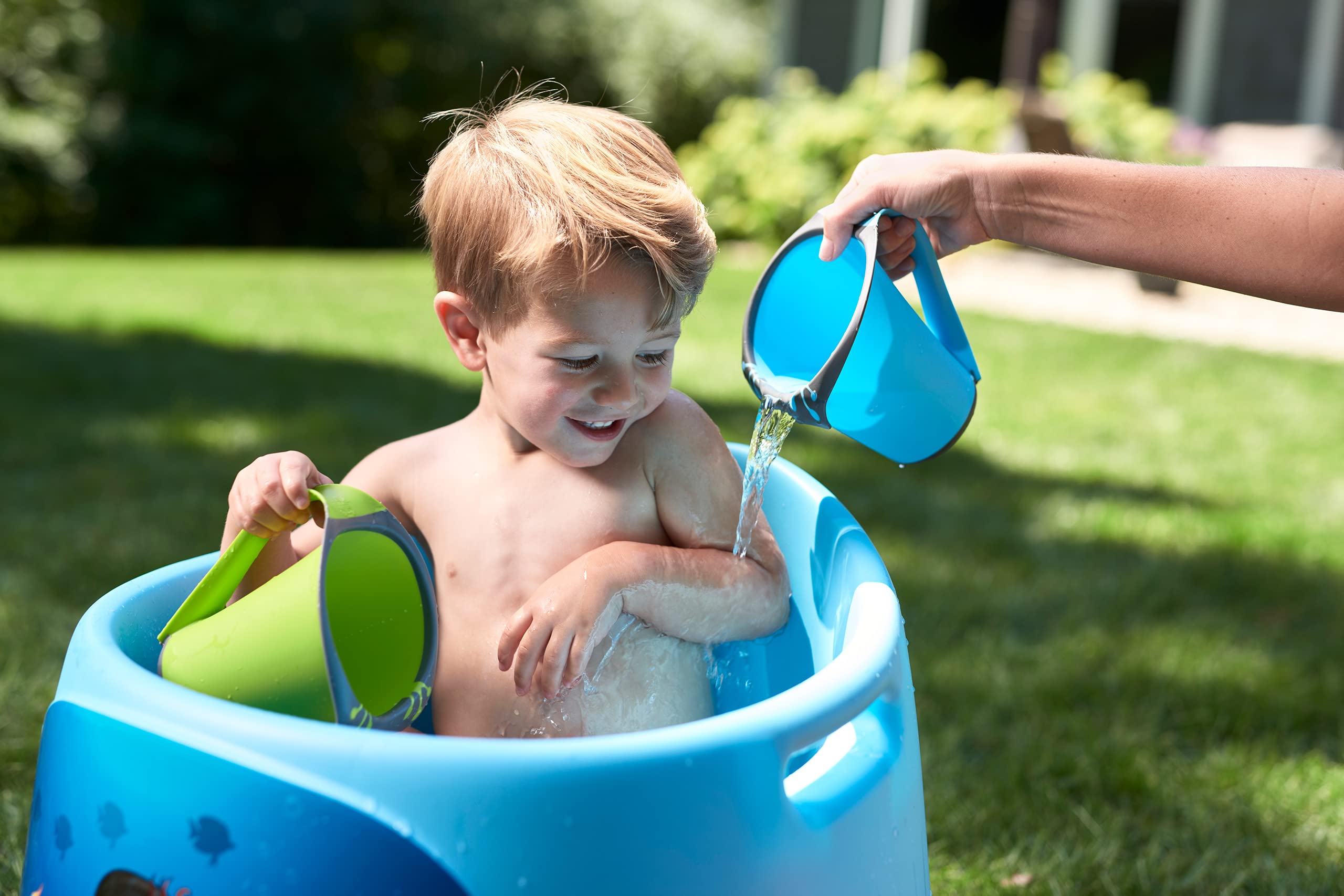 Fresh Frog BPA-free label highlighted for safe, durable bath time use.