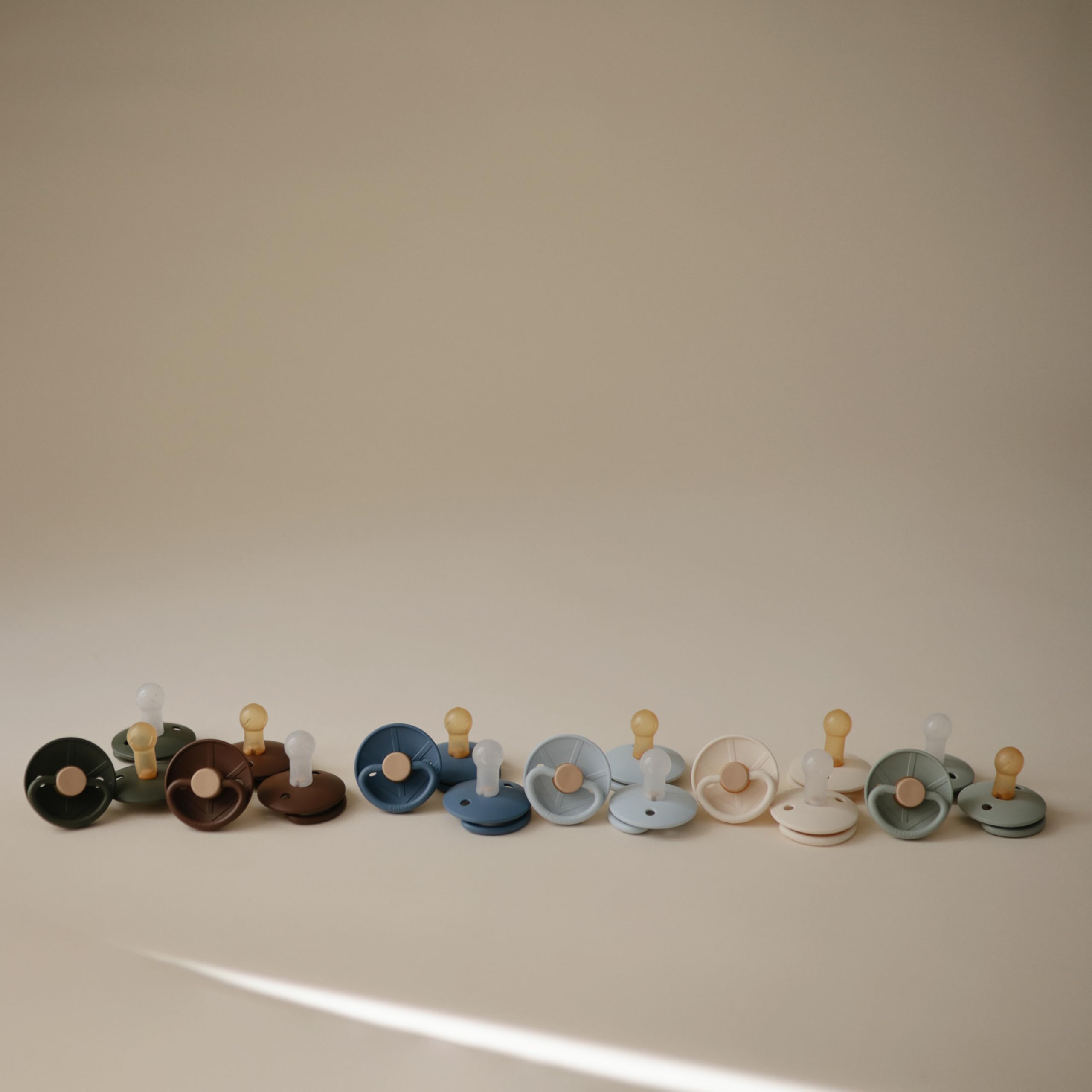 FRIGG Little Viking pacifier care instructions for clean, hygienic use