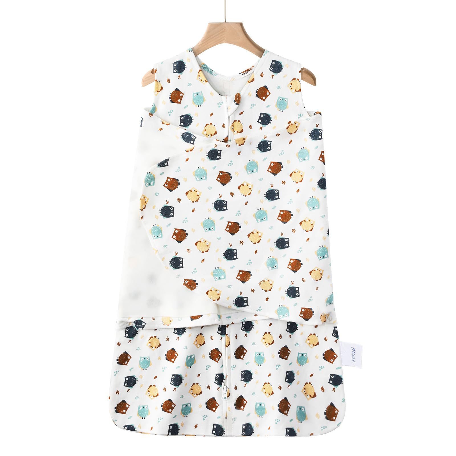 Ftikvo Owl-pattern baby swaddle blanket keeps baby snug and secure.